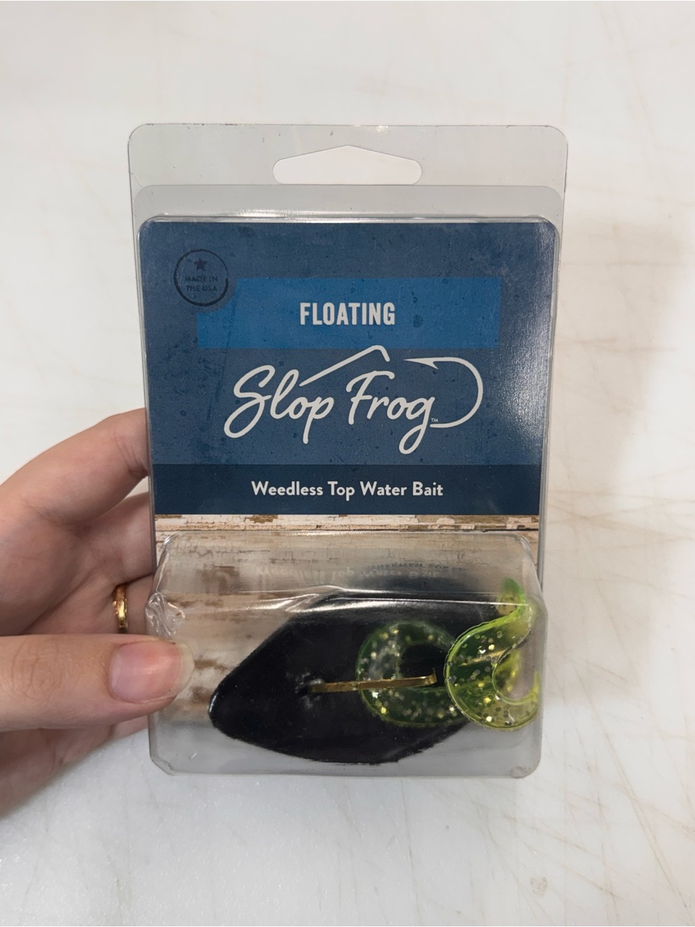 Slop Frog Floating Weedless Top Water Bait Fishing Lure Black Green